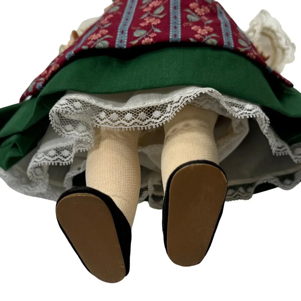 Madame‎ Alexander 14” Heidi Doll 1580 Original Box